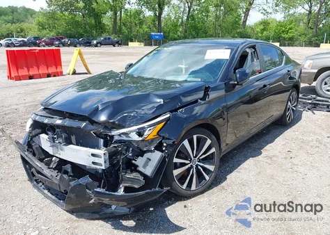 2019 Nissan Altima 2.5 Sr z USA, uszkodzony, nr VIN 1N4BL4CW2KN321993